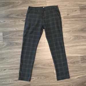 Hollister Black/Dark Grey Plaid Pants